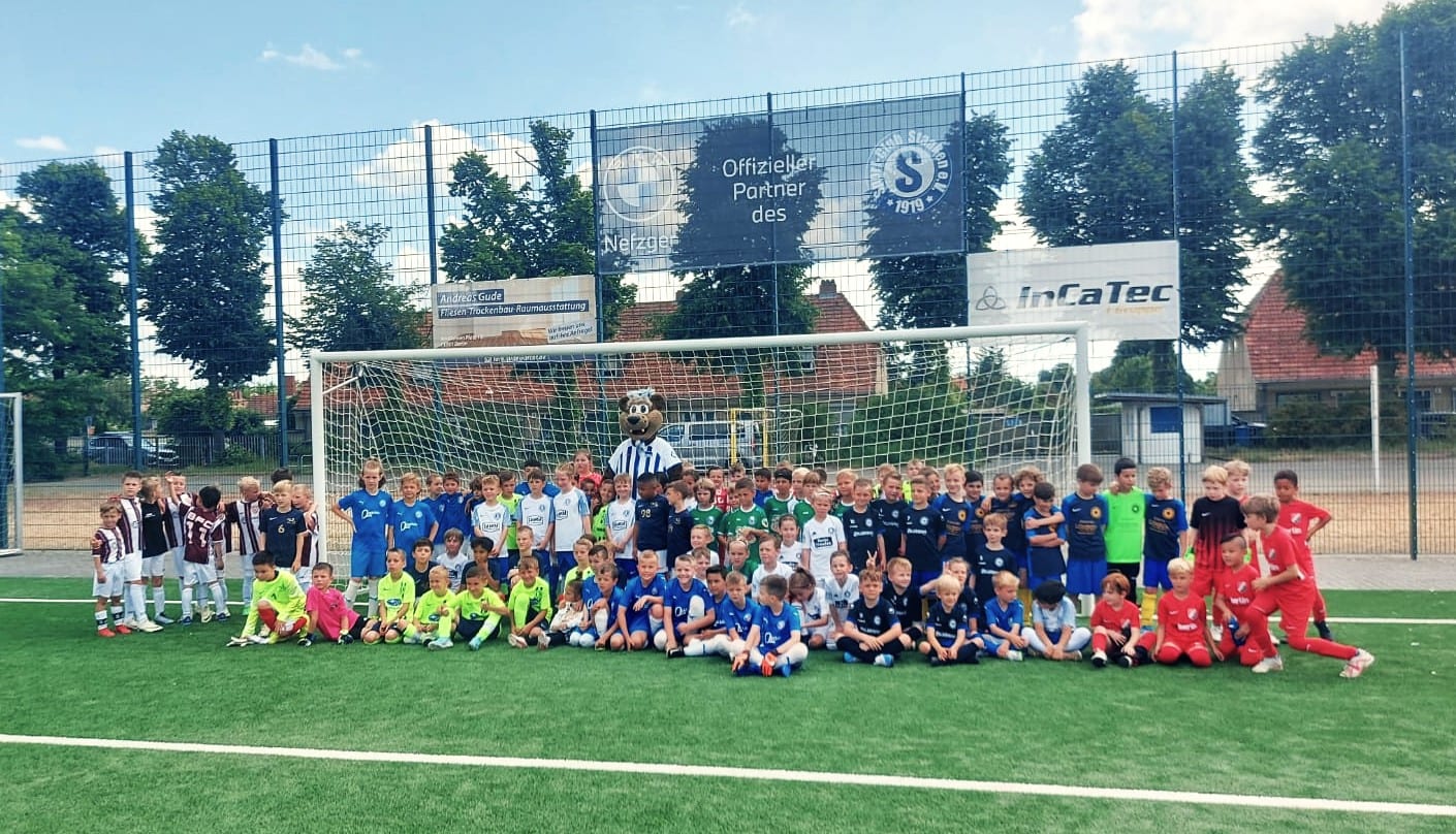 3 Tage – 3 Turniere * Erfolgreiches Pfingstwochende der F2-Jugend