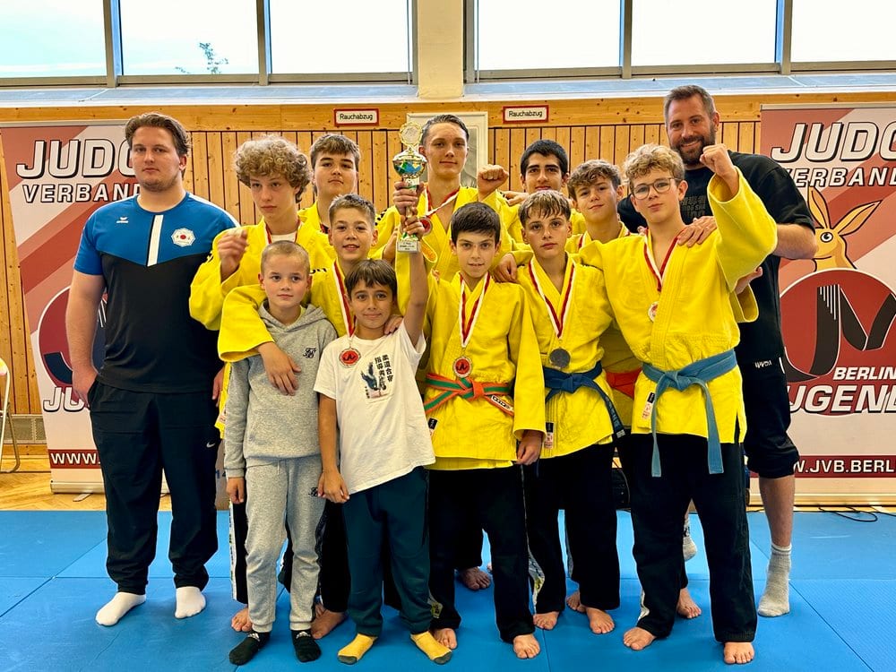 Die Ergebnisse im Oktober – Judo-Vereinsmeisterschaften, LA-Saisonabschluss, Fußball-Pokalfights u.v.m…