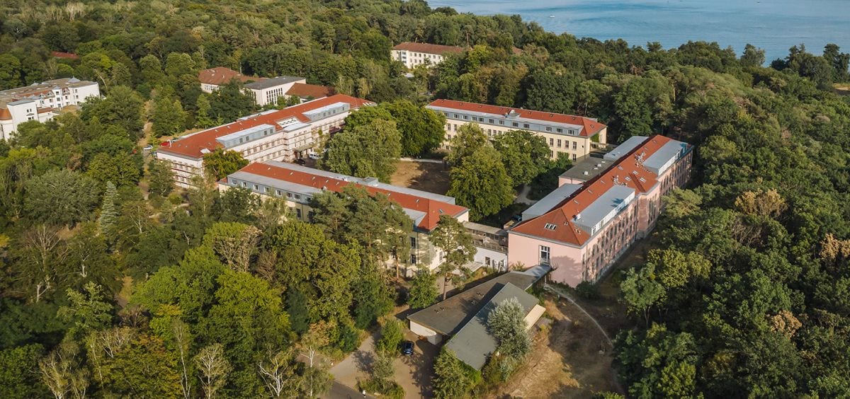 „GESUNDES DORF > Spezial“ * Aktuell: am 13. Mai 2026, Start um 18:30 Uhr – „Herz-Lungen-Wiederbelebung (HLW) und Defibrillator-Bedienung“